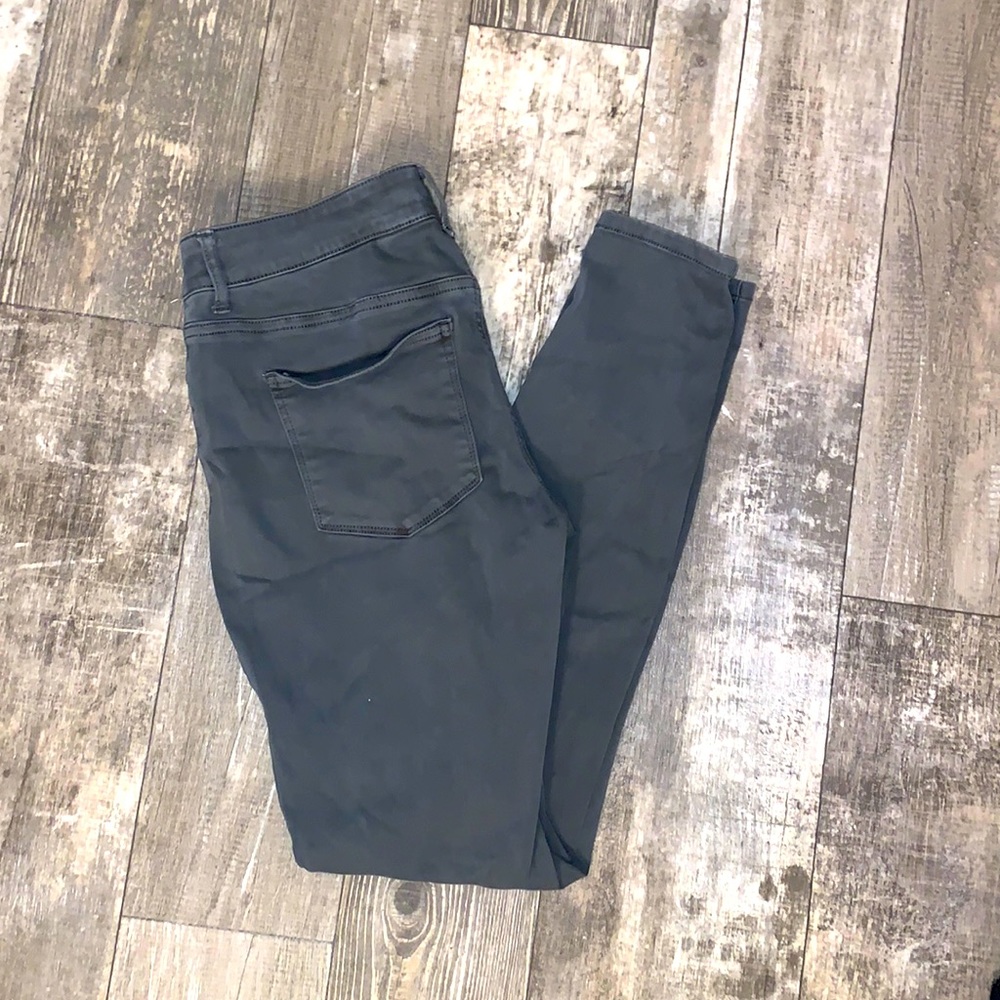 Women’s Pants